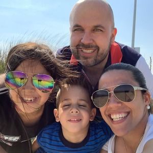 Meet your Posher, Yanira